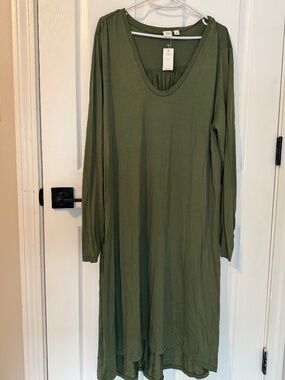 Gap olive green long-sleeve midi dress